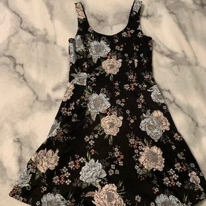 H&M floral skater dress size 6